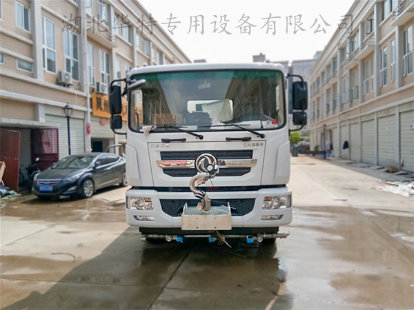 灑水車電動(dòng)水炮